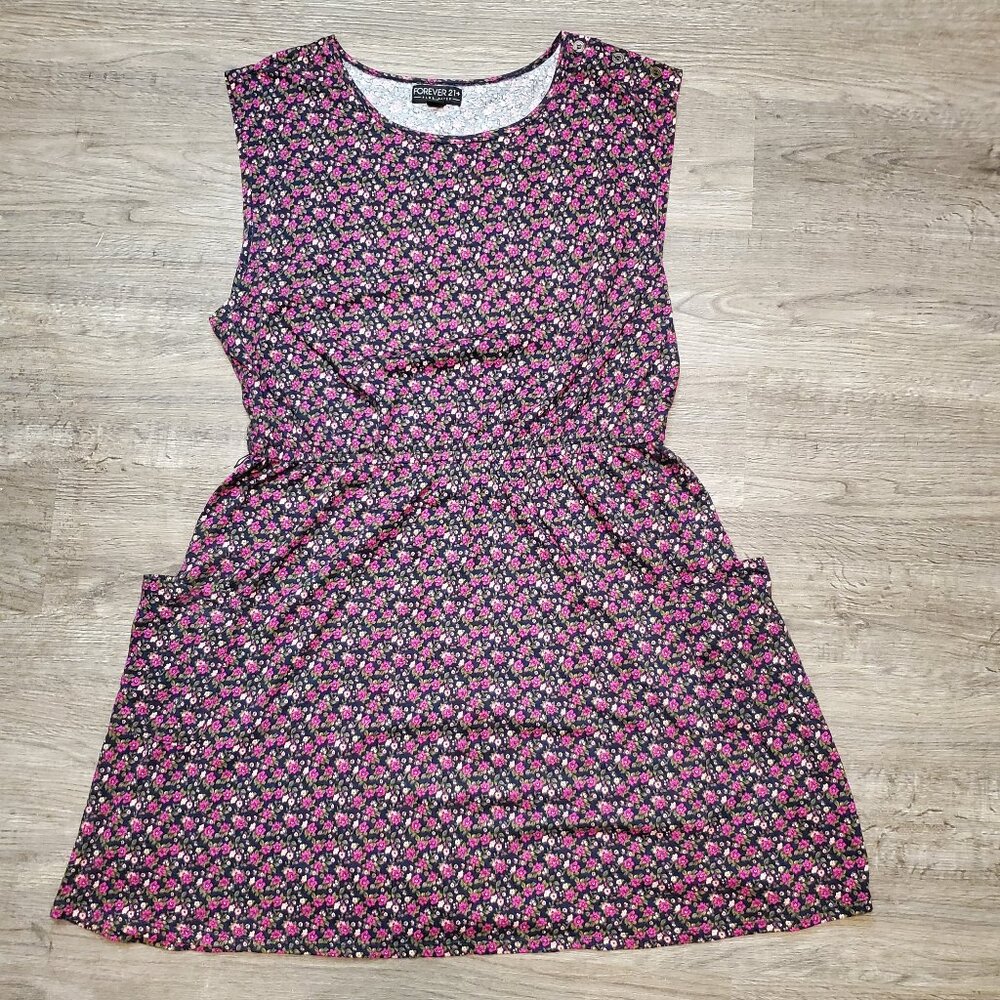 Forever 21 Floral Dress with Pockets